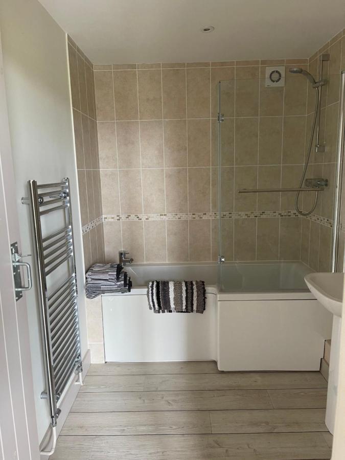 Bike Shed - Beautiful 1-Bed Cottage In Shorwell Екстер'єр фото